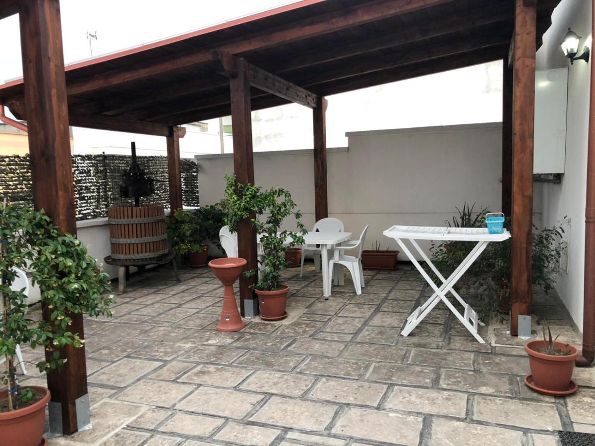 B&B Ornella Leverano Bagian luar foto