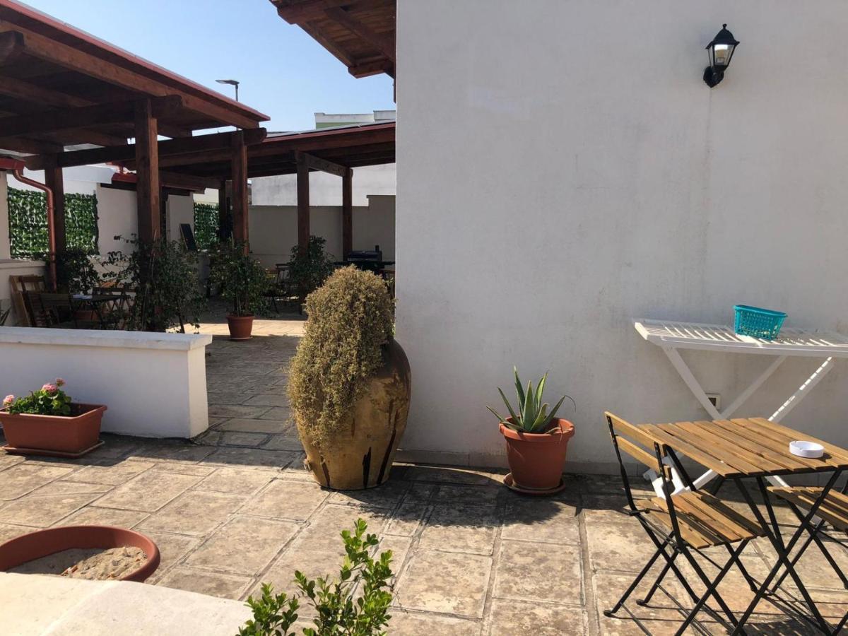 B&B Ornella Leverano Bagian luar foto